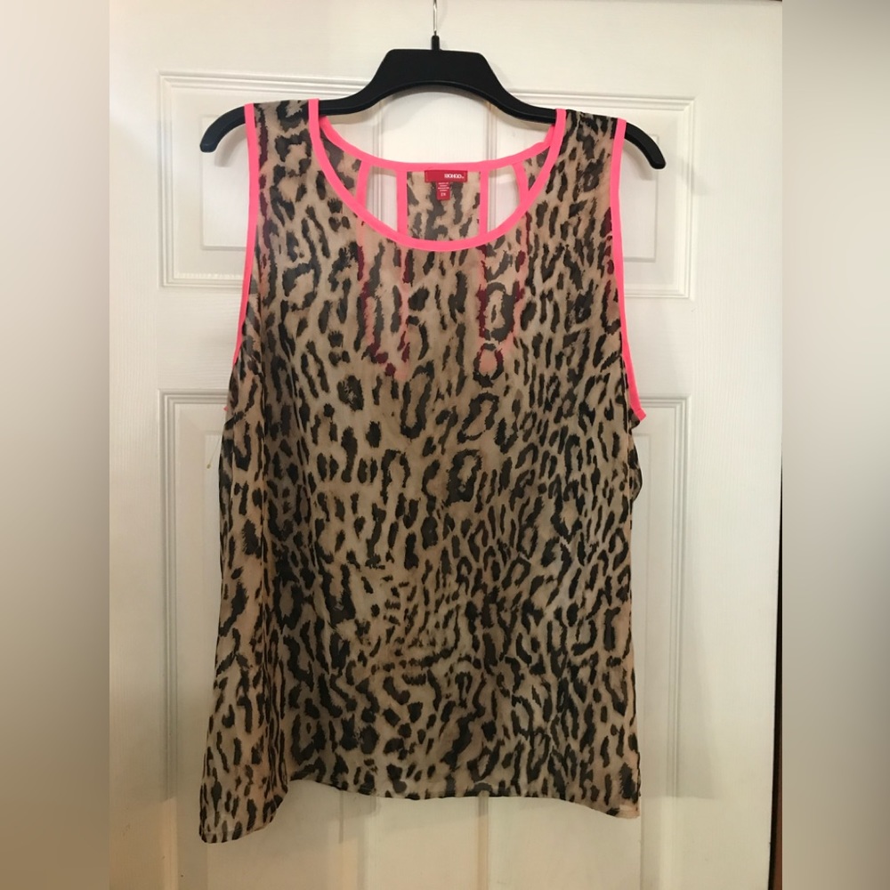 Bongo Lightweight Cheetah Sleeveless Top